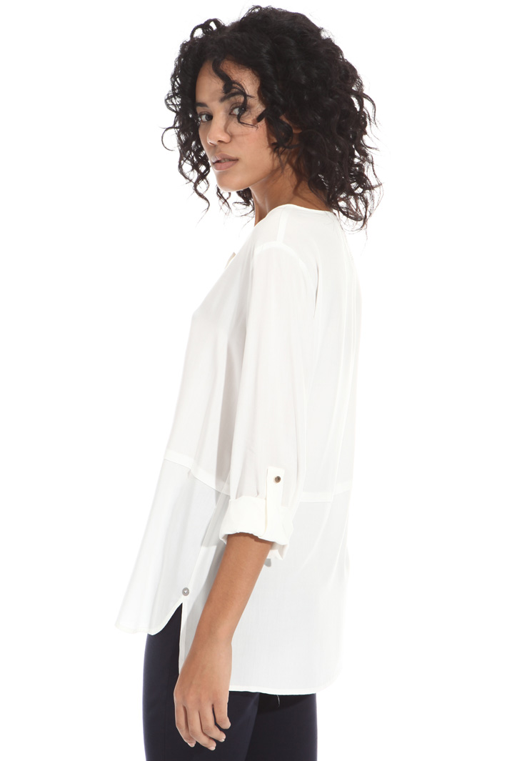 Fluid viscose blouse Intrend Fluid viscose blouse Intrend