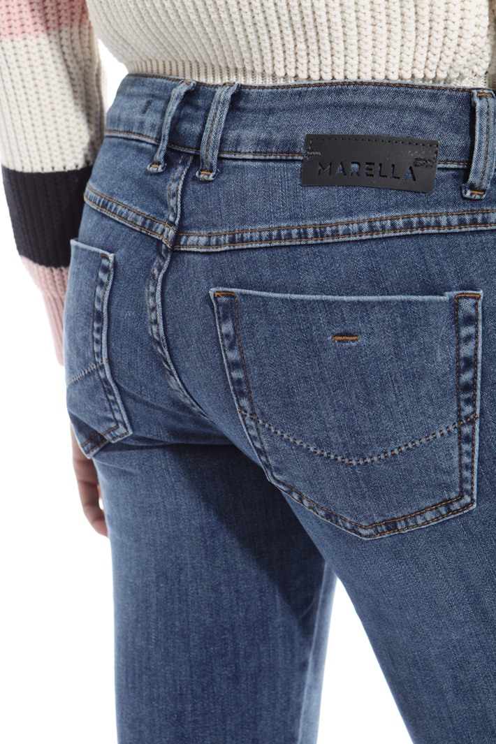 Jeans sfrangiati a sigaretta Intrend Jeans sfrangiati a sigaretta Intrend