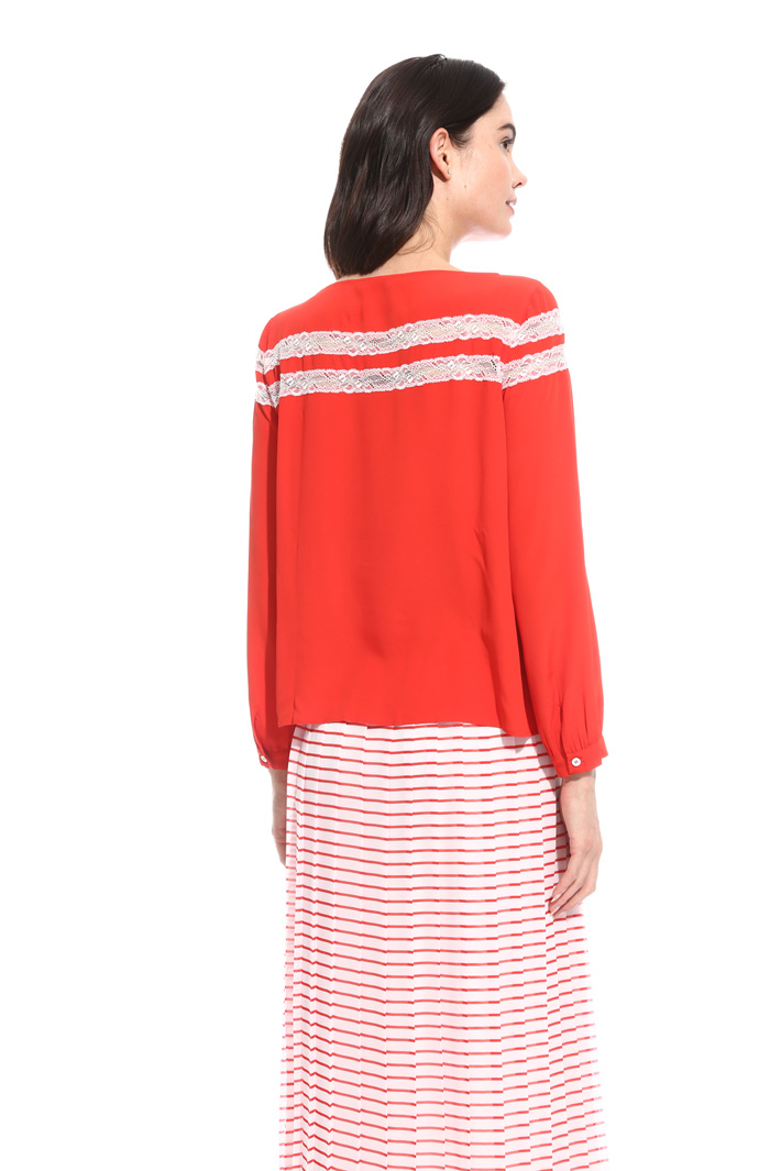 Blusa in crepe e pizzo Intrend Blusa in crepe e pizzo Intrend