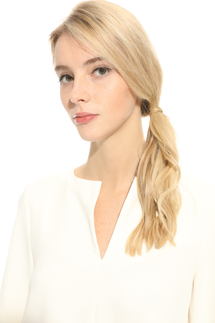 Top in crepe enver satin Intrend Top in crepe enver satin Intrend