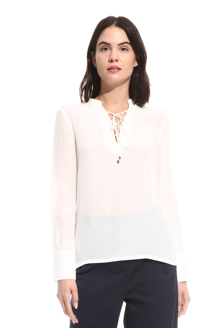 T-shirt in jersey e crepe Intrend T-shirt in jersey e crepe Intrend