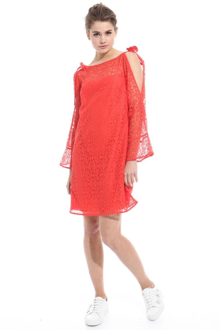 Short lace dress Intrend Short lace dress Intrend