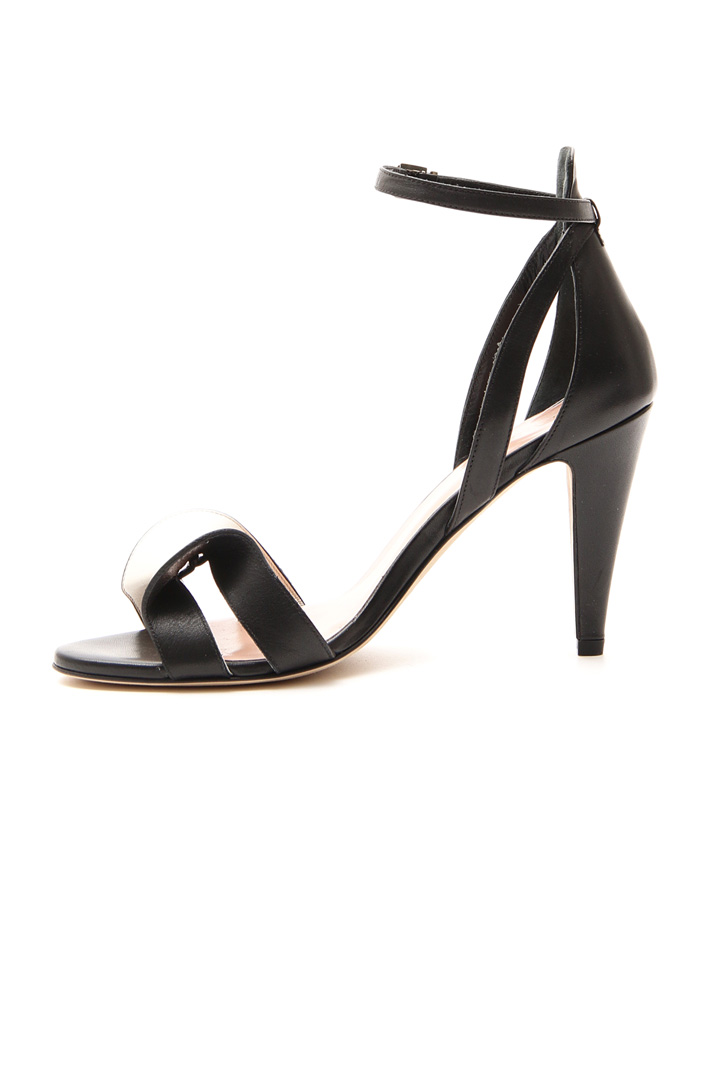 Bow detail leather sandals Intrend Bow detail leather sandals Intrend