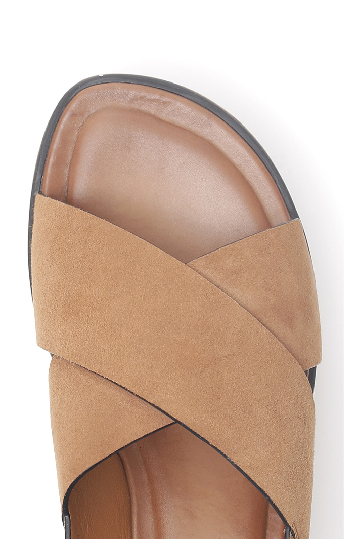Suede platform sandals Intrend Suede platform sandals Intrend