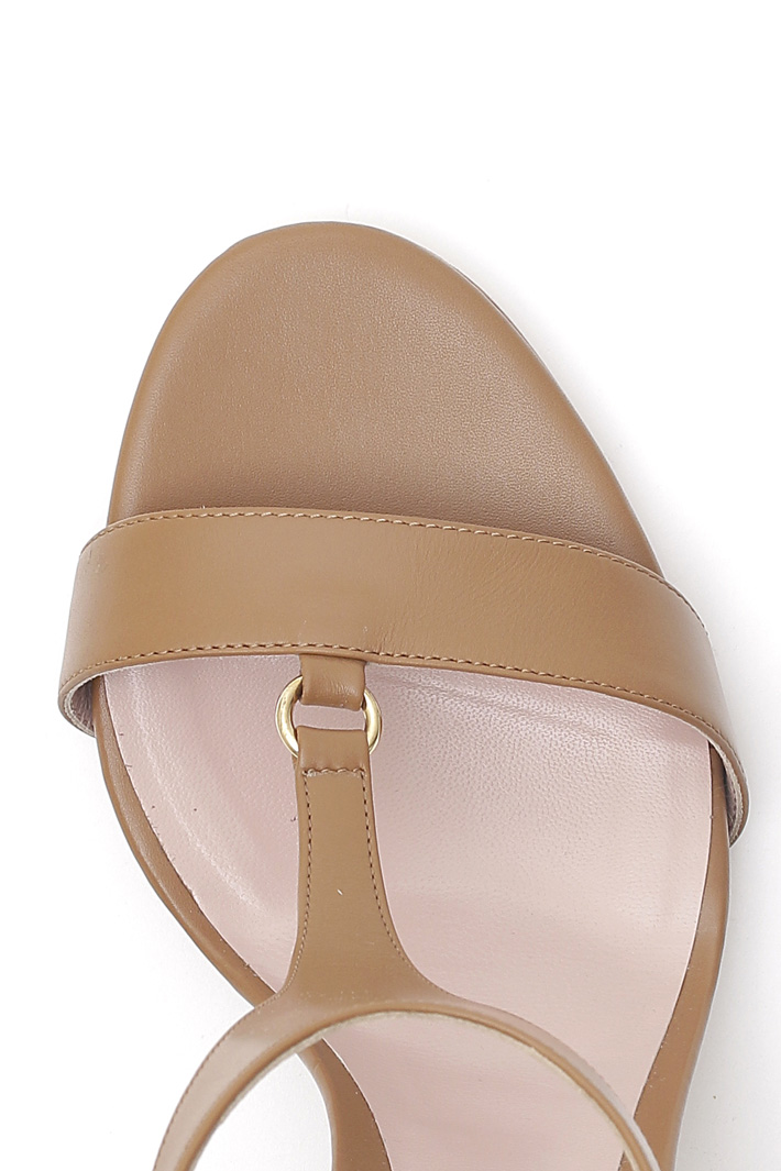 Genuine leather sandals Intrend Genuine leather sandals Intrend