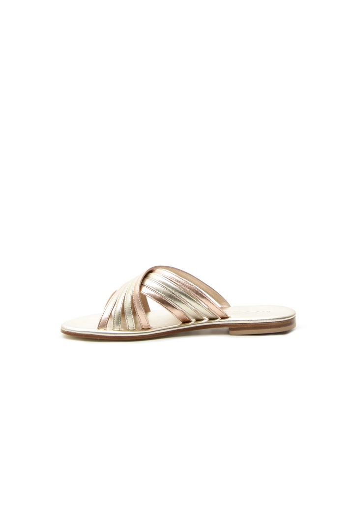 Two-colored strap slipper Intrend Two-colored strap slipper Intrend