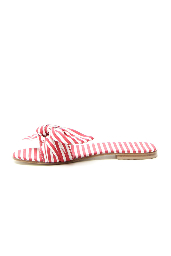 Slipper with bow Intrend Slipper with bow Intrend