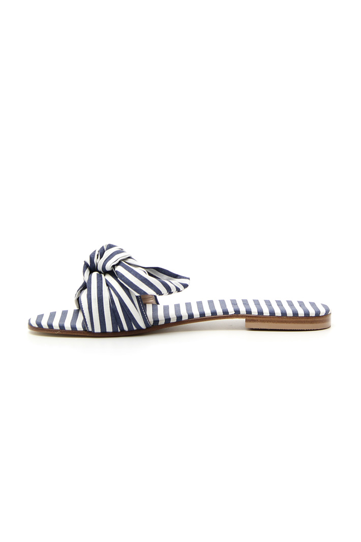 Slipper with bow Intrend Slipper with bow Intrend