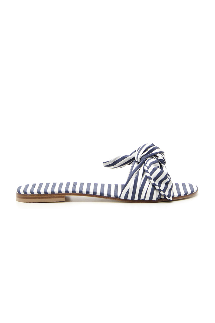 Slipper with bow Intrend Slipper with bow Intrend