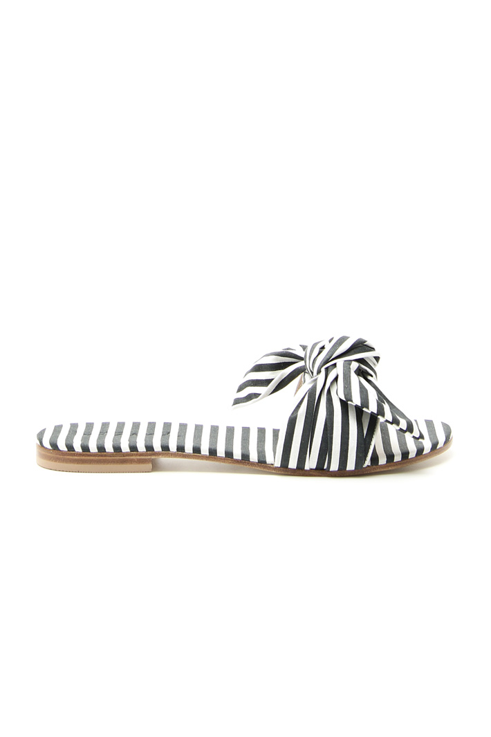 Slipper with bow Intrend Slipper with bow Intrend