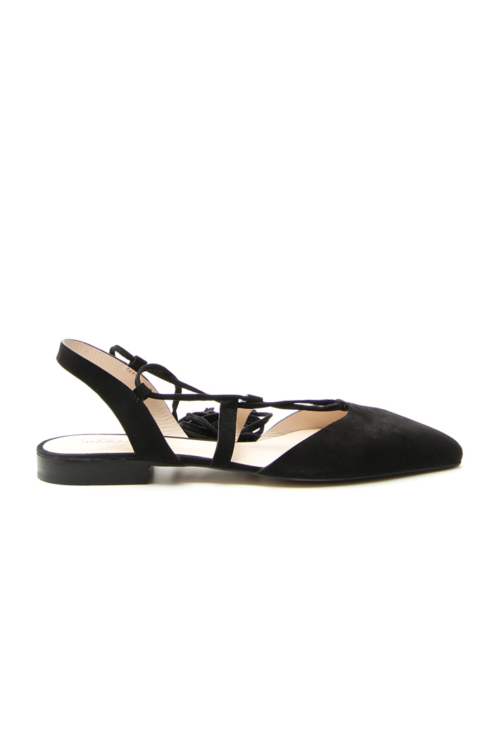 Sandali in camoscio con nappe Intrend Sandali in camoscio con nappe Intrend