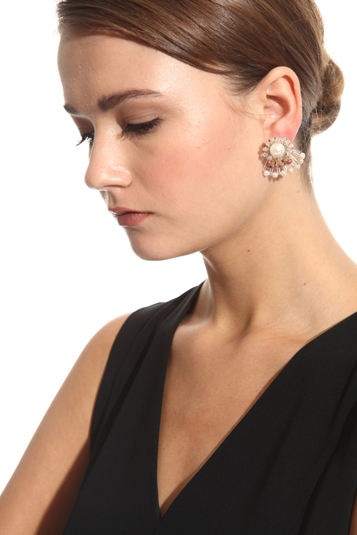 Fan-shaped earrings Intrend Fan-shaped earrings Intrend