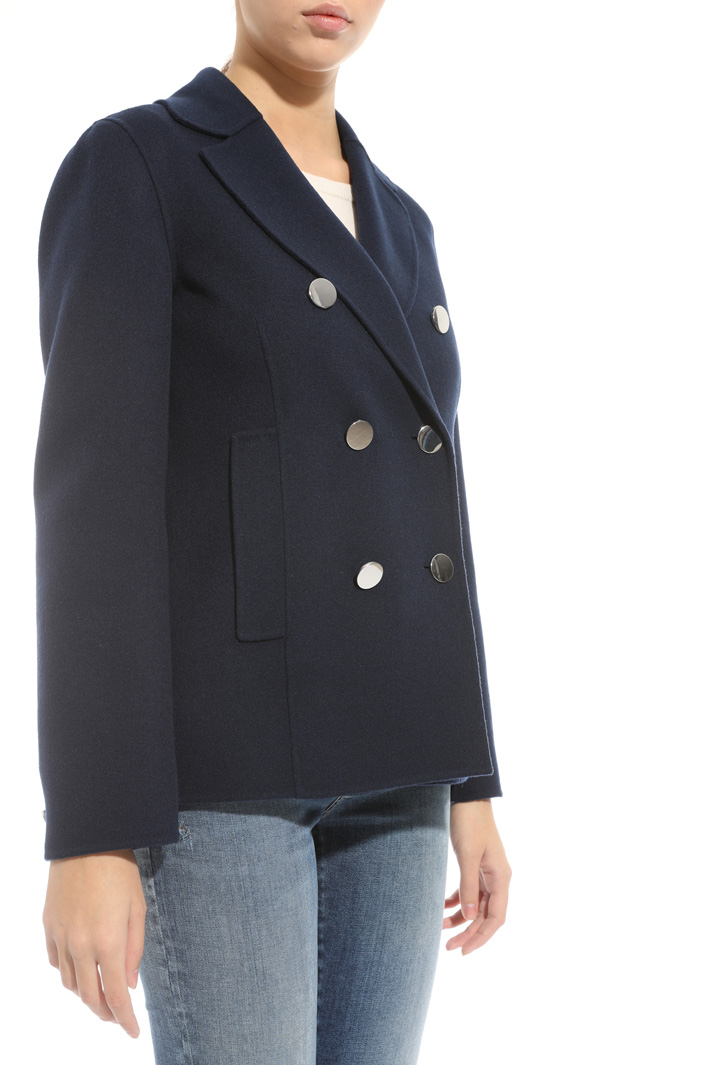 Double-breasted pea coat
Intrend Double-breasted pea coat
Intrend