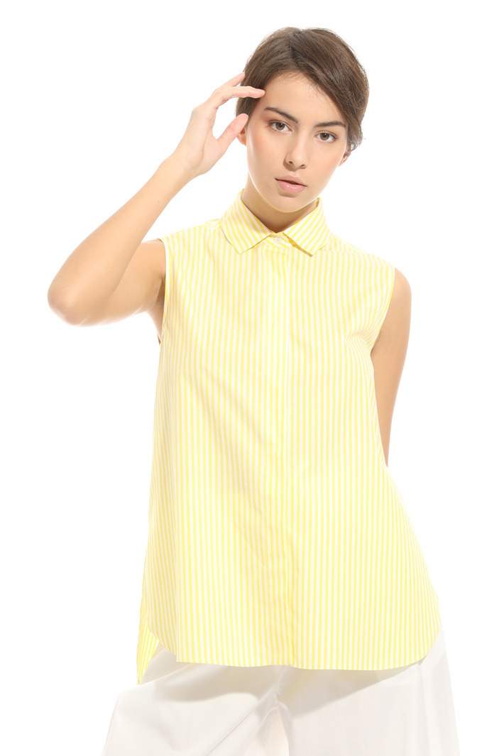 Sleeveless shirt Intrend Sleeveless shirt Intrend