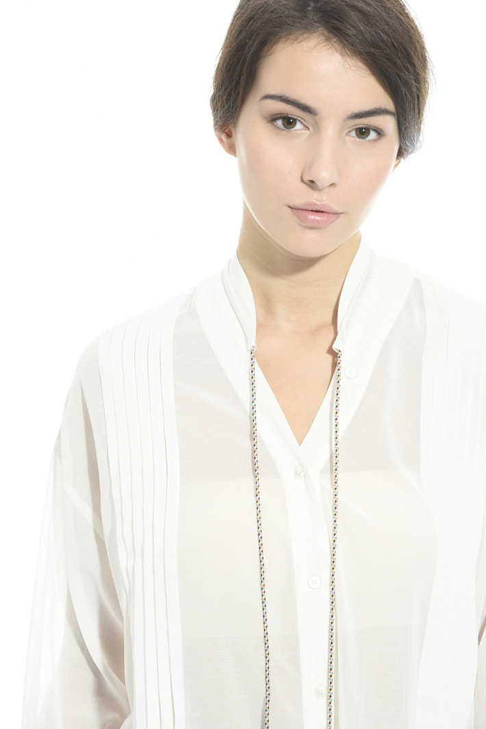 Shirt with tassels Intrend Shirt with tassels Intrend