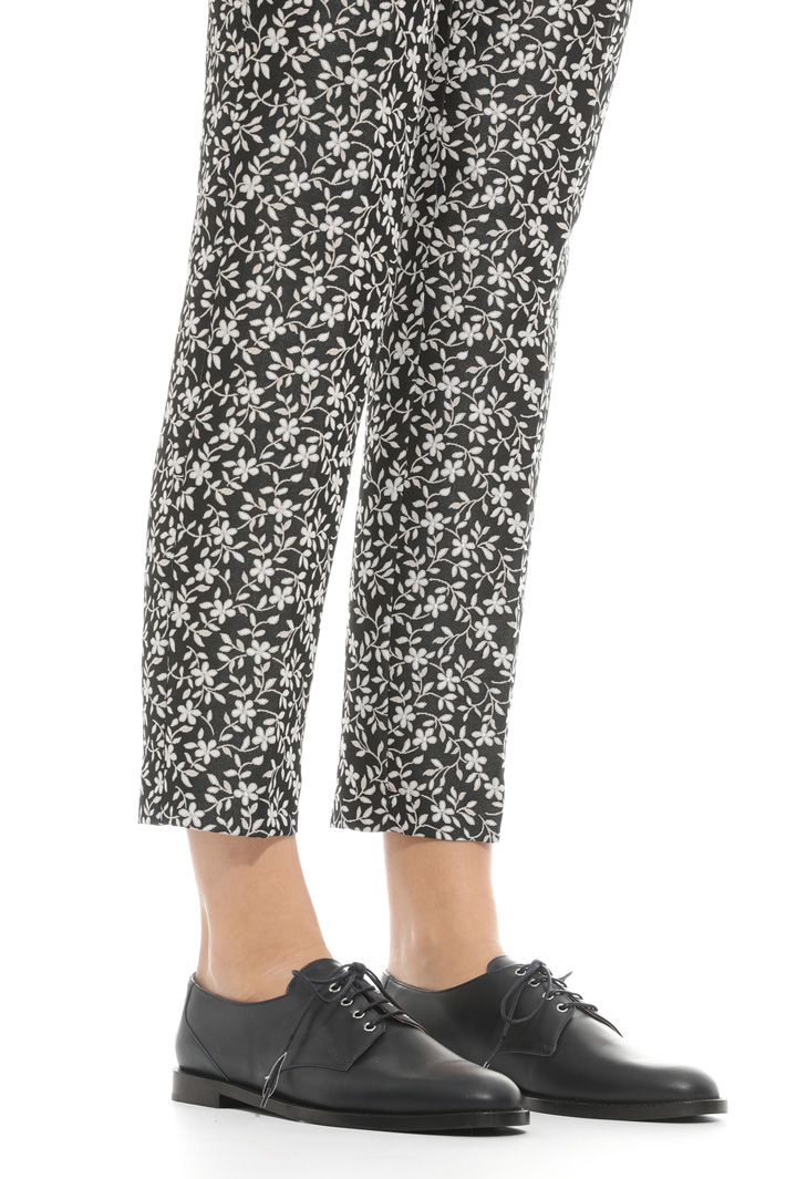 Pantalone in jacquard lamè Intrend Pantalone in jacquard lamè Intrend