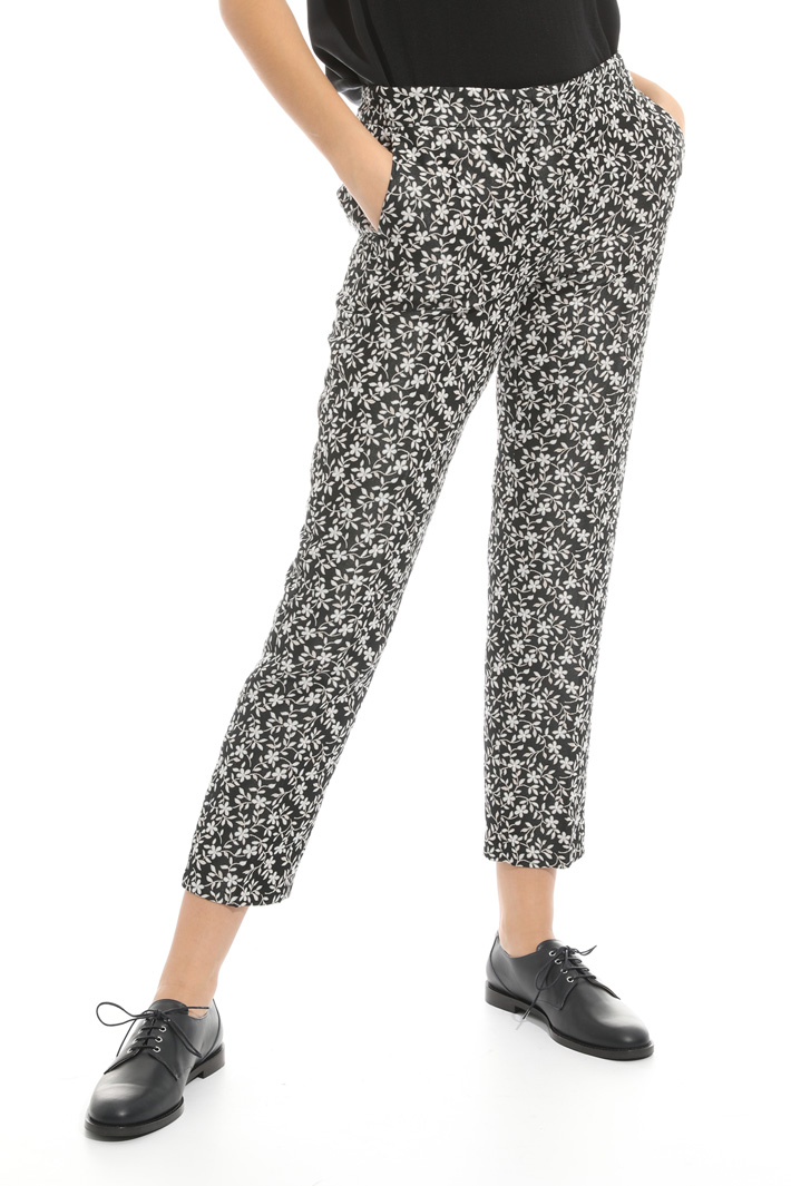 Pantalone in jacquard lamè Intrend Pantalone in jacquard lamè Intrend