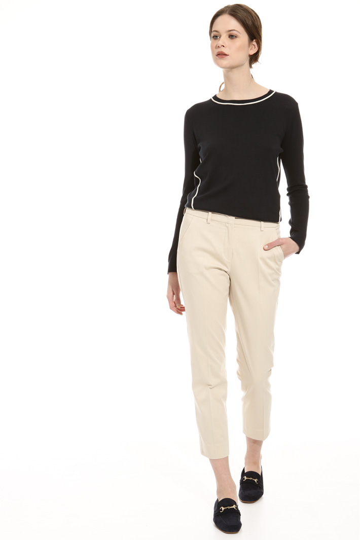 Cotton satin trousers
Intrend Cotton satin trousers
Intrend