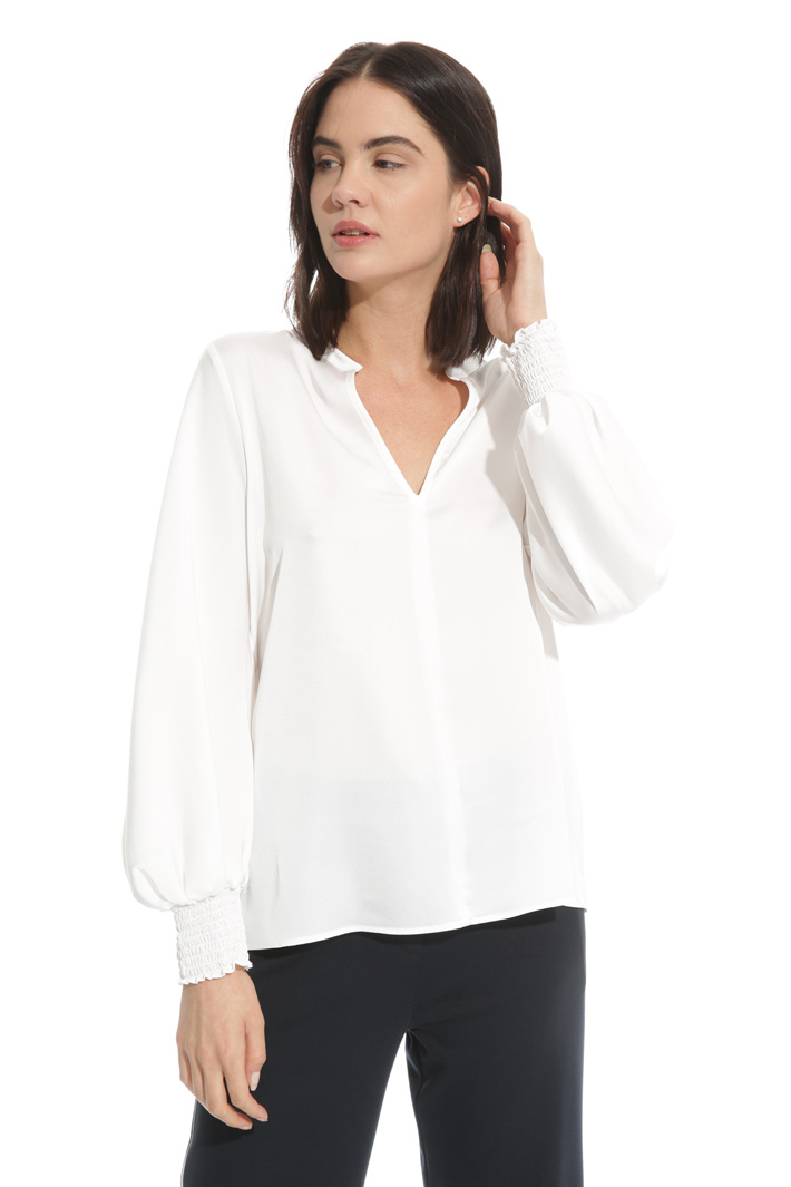 Blusa con polsini punto smock Intrend Blusa con polsini punto smock Intrend