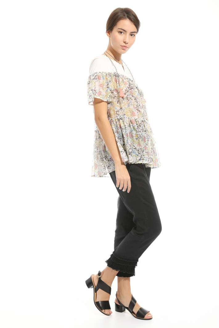 Top con balze Intrend Top con balze Intrend
