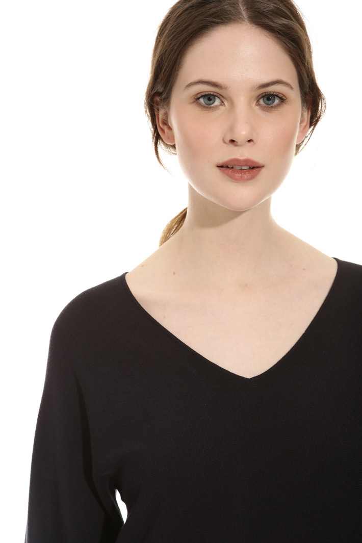 Maglia svasata in jersey Intrend Maglia svasata in jersey Intrend