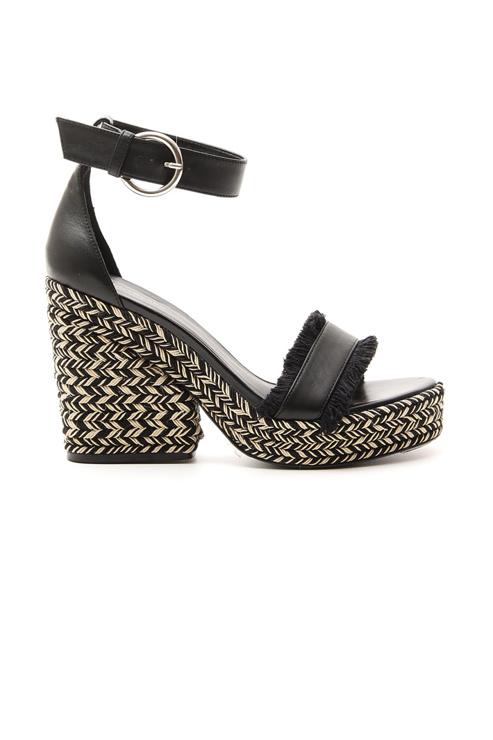 Sandal with wedge heel Intrend Sandal with wedge heel Intrend