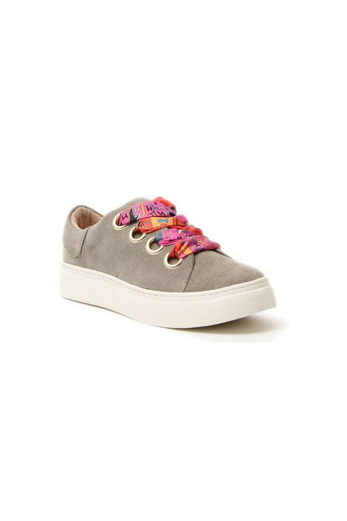 Sneakers con lacci multicolor Intrend Sneakers con lacci multicolor Intrend