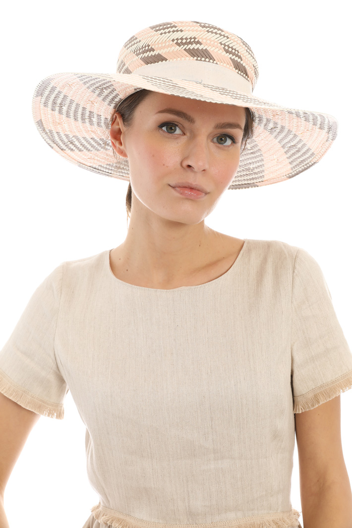 Cappello in carta intrecciata Intrend Cappello in carta intrecciata Intrend