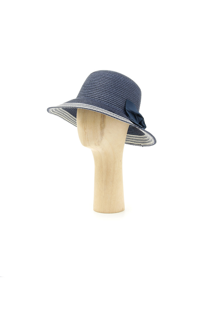 Cappello con maxi fiocco Intrend Cappello con maxi fiocco Intrend