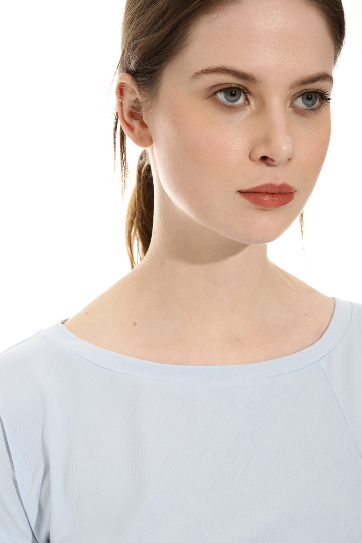 T-shirt in jersey con arriccio Intrend T-shirt in jersey con arriccio Intrend