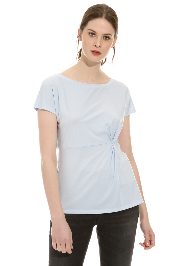 T-shirt in jersey con arriccio Intrend T-shirt in jersey con arriccio Intrend