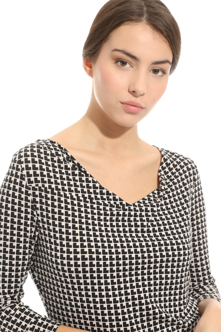 Soft neck sweater Intrend Soft neck sweater Intrend