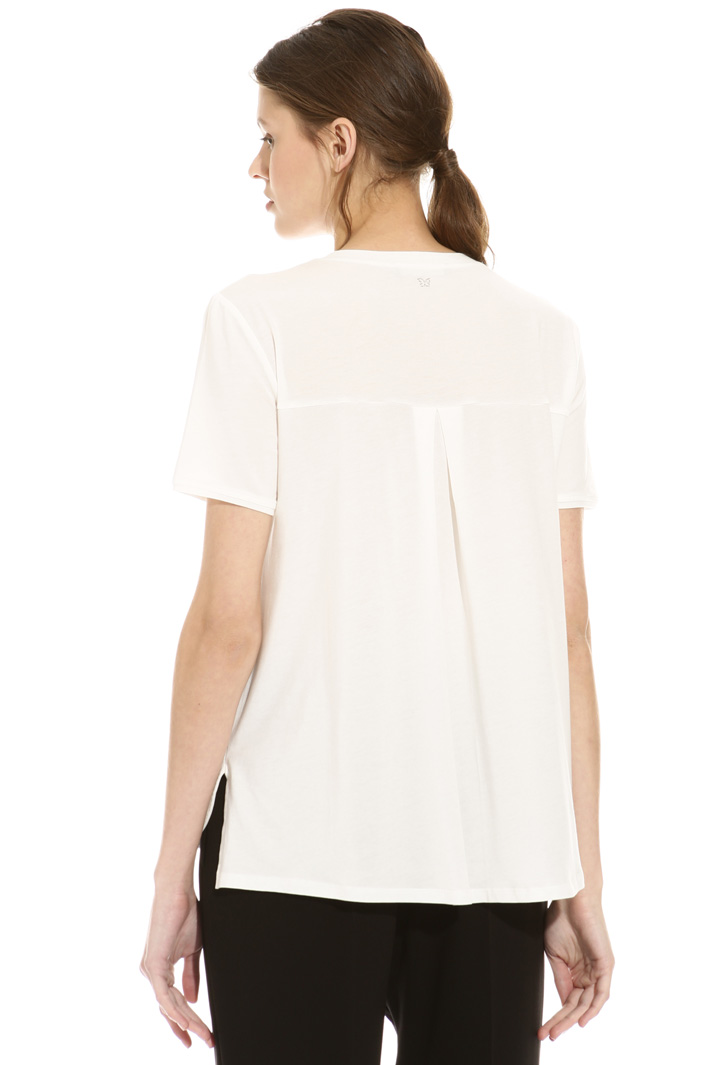 T-shirt con pietre ricamate Intrend T-shirt con pietre ricamate Intrend