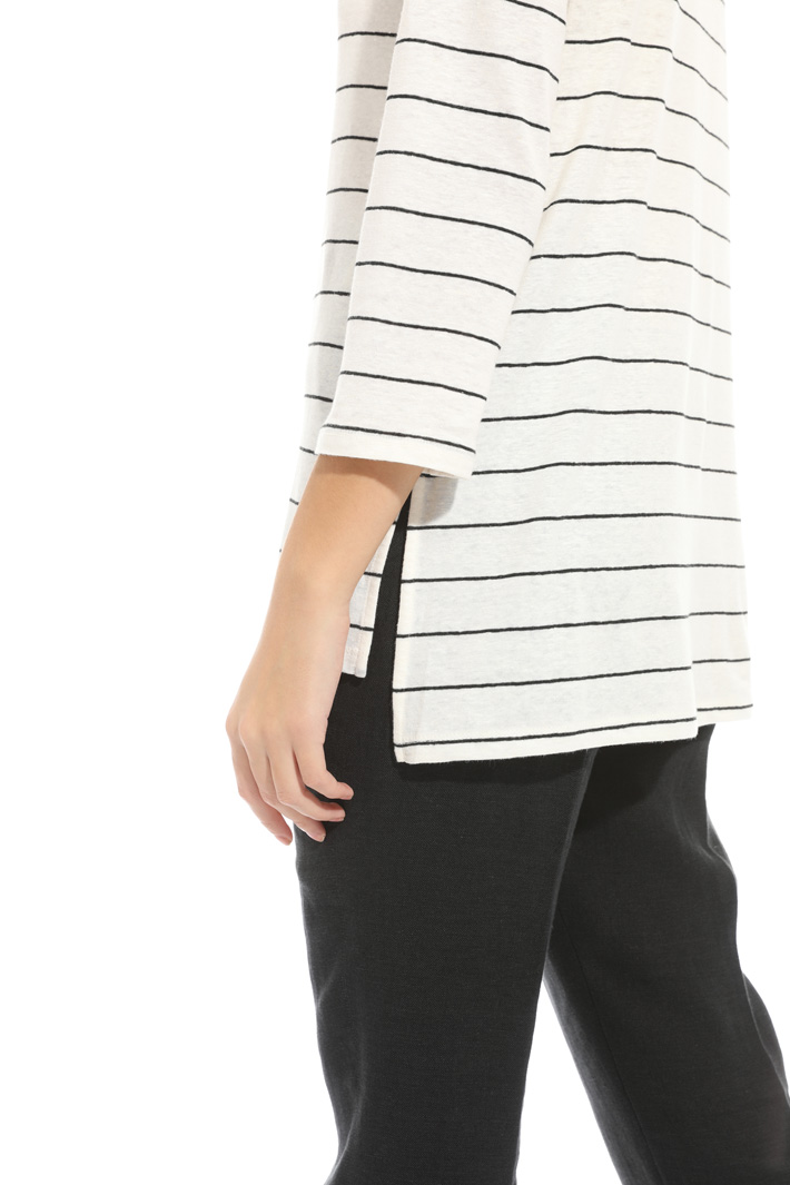 Maglia in jersey lino stretch Intrend Maglia in jersey lino stretch Intrend