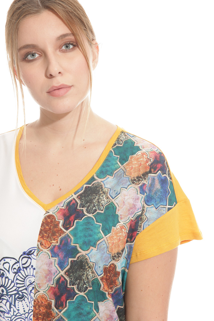 T-shirt in jersey stampato Intrend T-shirt in jersey stampato Intrend