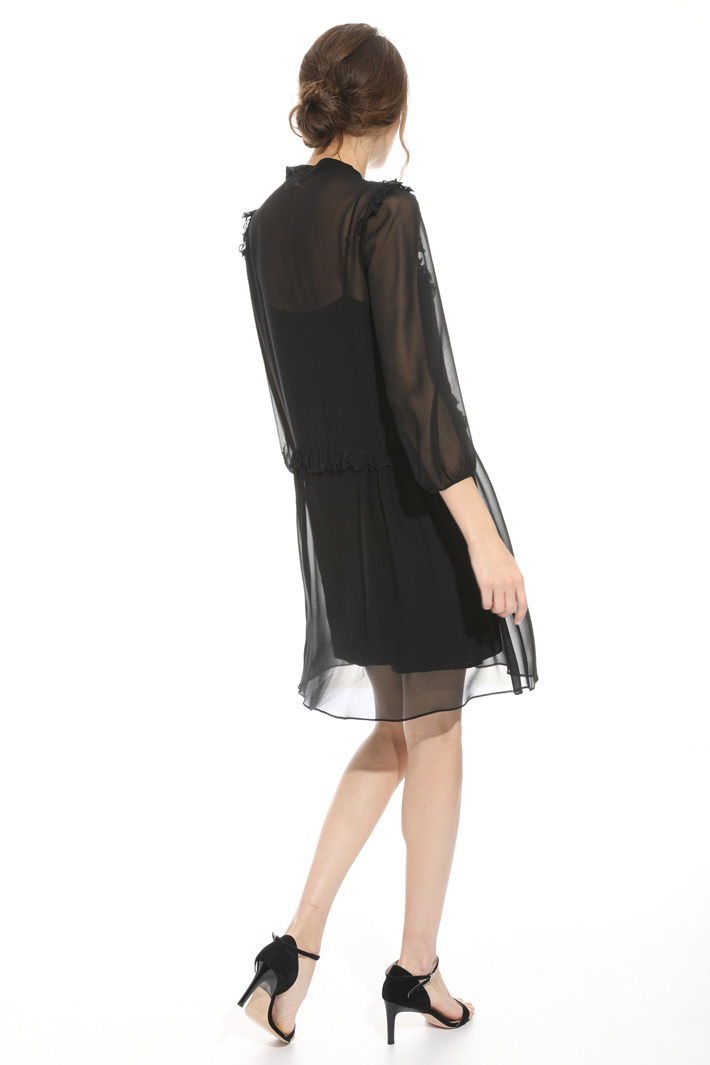 Flounced silk dress Intrend Flounced silk dress Intrend