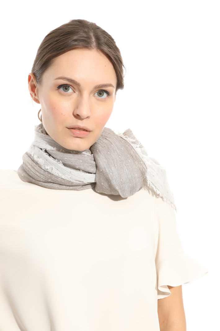 Soft viscose scarf Intrend Soft viscose scarf Intrend