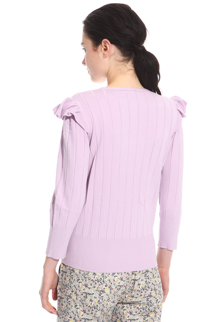 Flounced shoulder sweater Intrend Flounced shoulder sweater Intrend