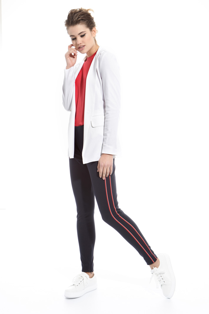 Blazer with raw edges Intrend Blazer with raw edges Intrend