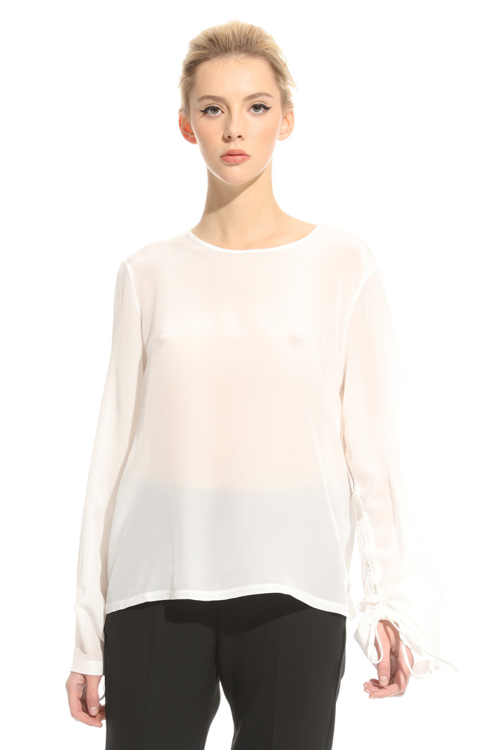 Mixed fabric blouse Intrend Mixed fabric blouse Intrend