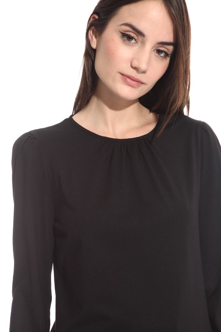 Puff sleeve T-shirt Intrend Puff sleeve T-shirt Intrend