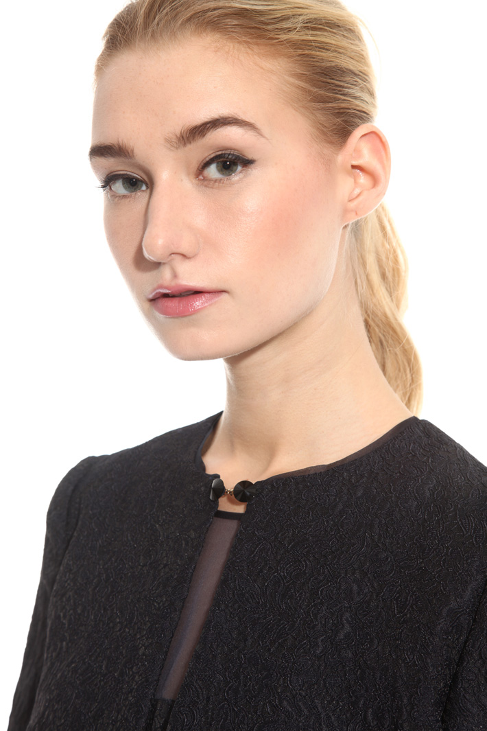 Jewel-style button jacket Intrend Jewel-style button jacket Intrend