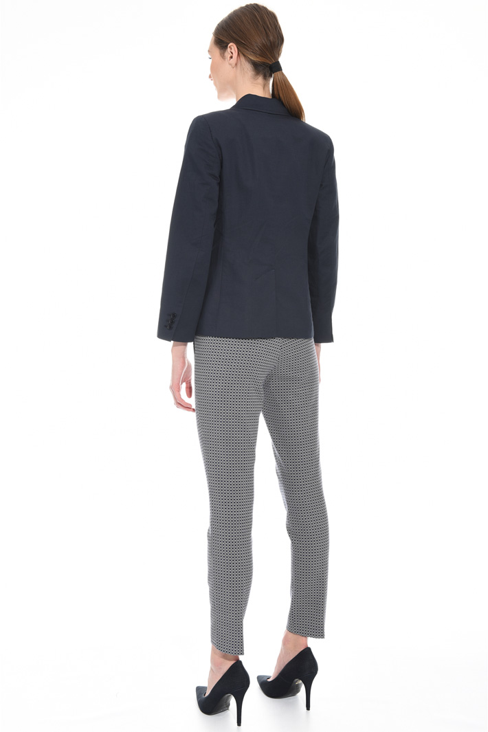 Cotton and linen blazer
Intrend Cotton and linen blazer
Intrend