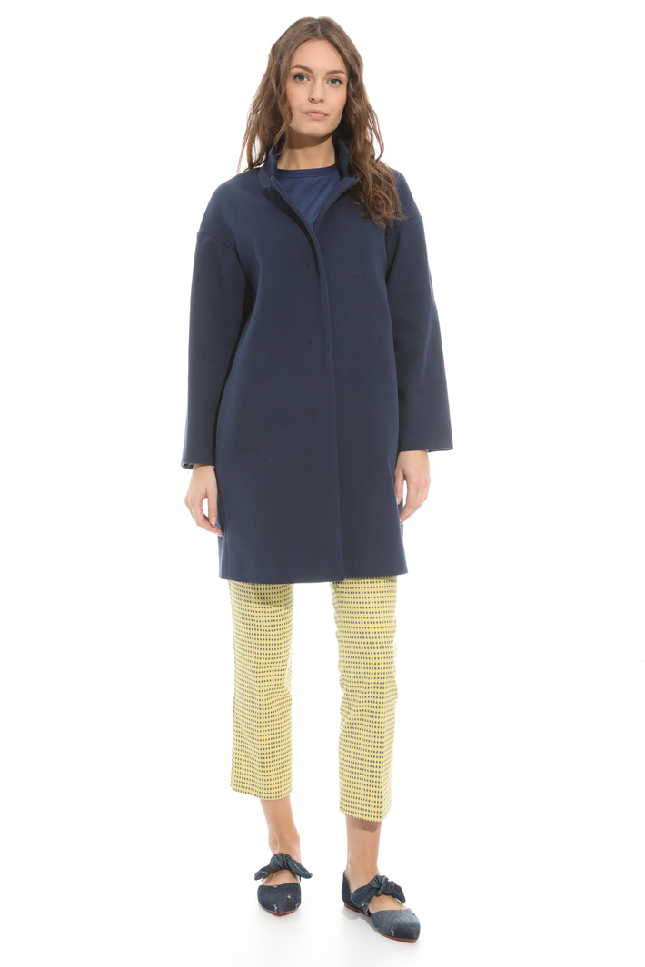 Textured fabric topcoat Intrend Textured fabric topcoat Intrend