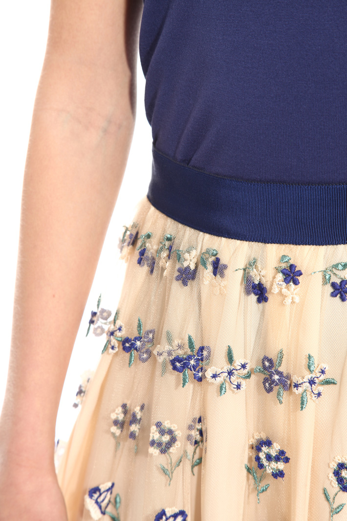 Gonna in tulle ricamato Intrend Gonna in tulle ricamato Intrend