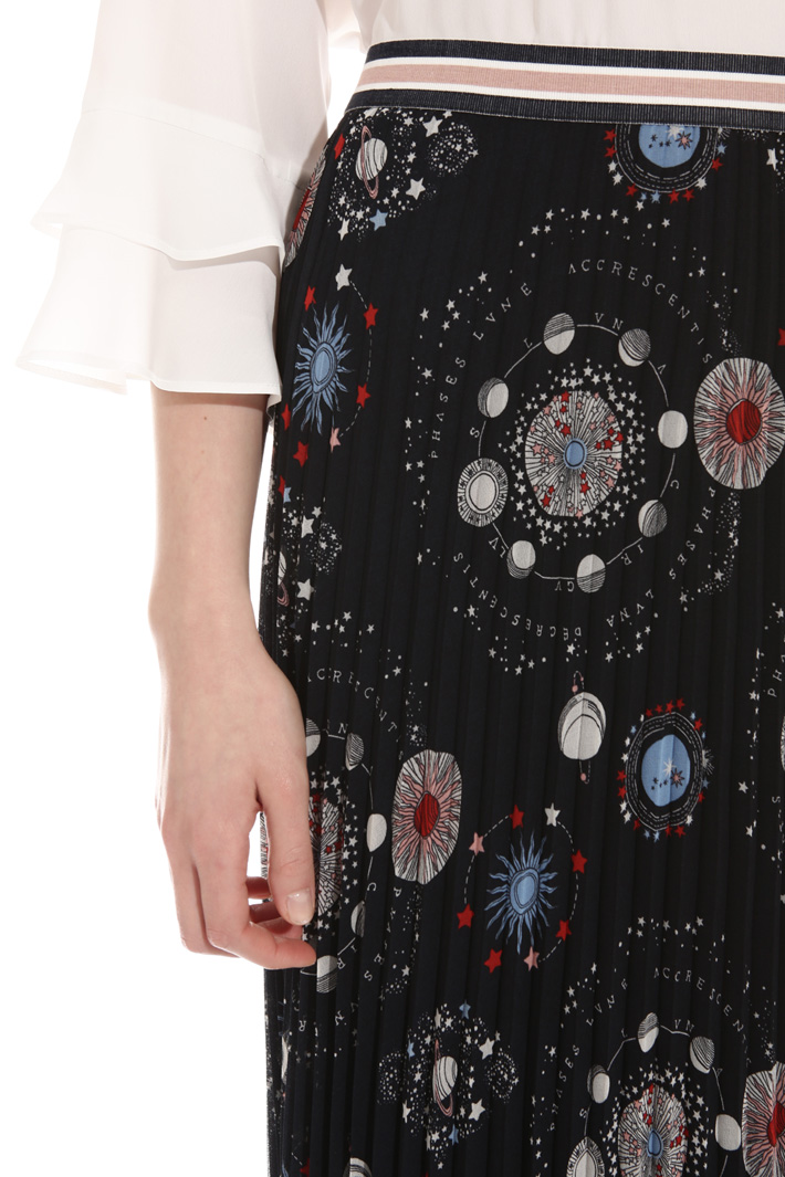 Pleated crepe skirt Intrend Pleated crepe skirt Intrend