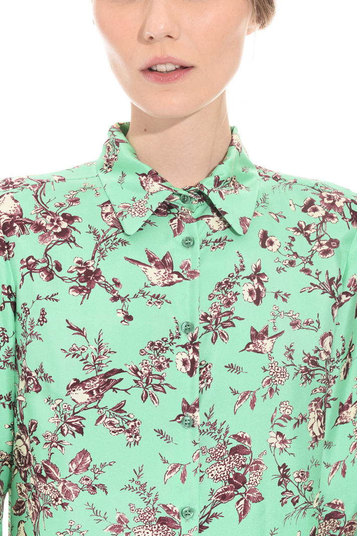 Camicia in raso di pura seta Intrend Camicia in raso di pura seta Intrend