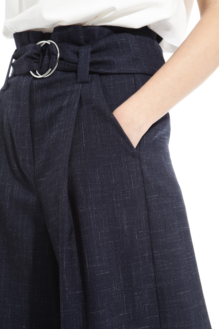 Pantalone in tessuto morbido Intrend Pantalone in tessuto morbido Intrend