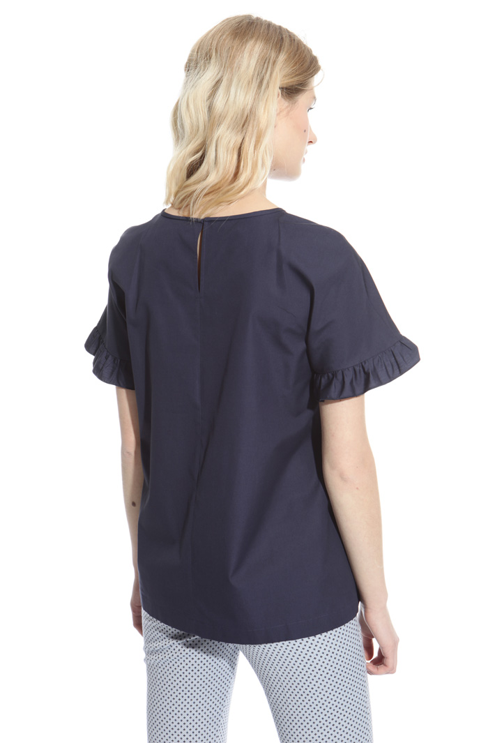 Flared poplin top Intrend Flared poplin top Intrend