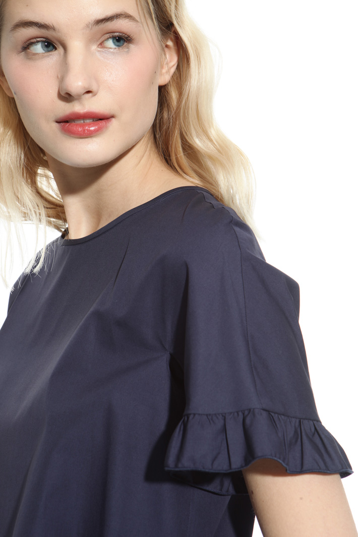 Flared poplin top Intrend Flared poplin top Intrend